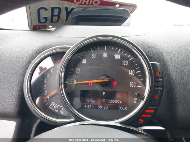 2017 MINI COUNTRYMAN WMZYV5C32H3E02607 Photo 6