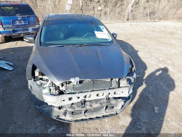 1FADP3J27FL259029 Ford Focus Titanium