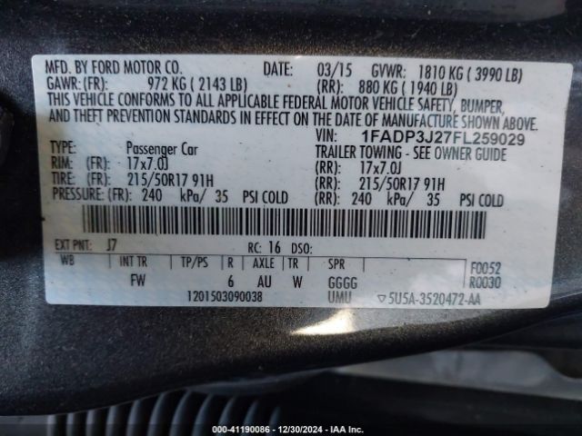 1FADP3J27FL259029 Ford Focus Titanium