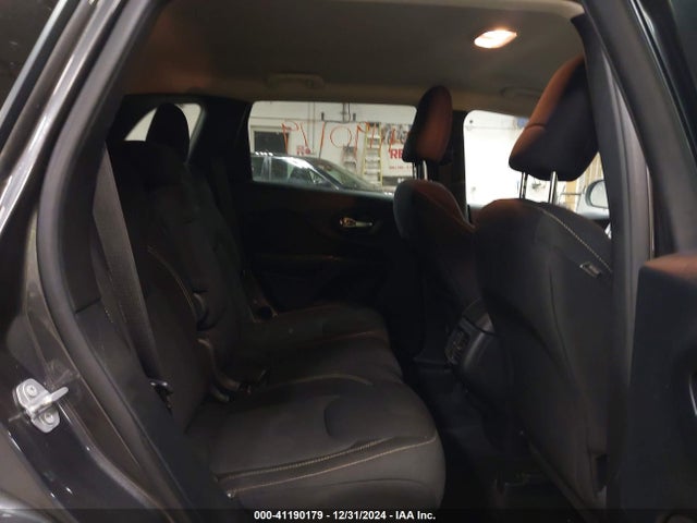 Jeep Cherokee Latitude 2016 1C4PJMCB3GW267804 Image 8