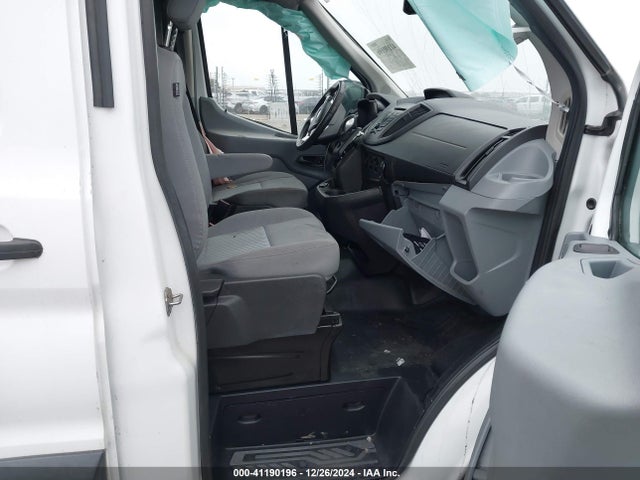 Ford Transit-250 2018 1FTYR2CM2JKA31923 Image 5