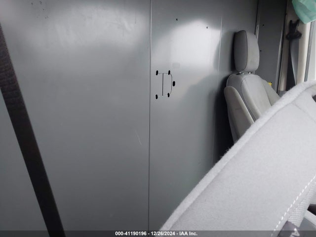 Ford Transit-250 2018 1FTYR2CM2JKA31923 Image 8