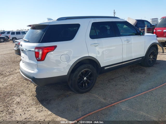 1FM5K7D83HGD85884 Ford EXPLORER XLT