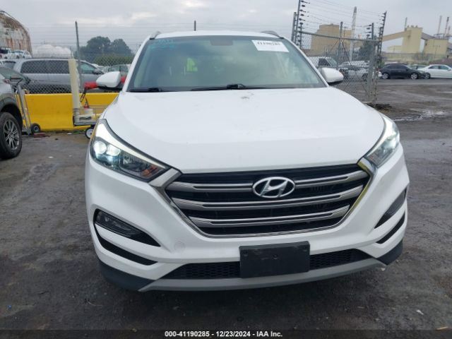 KM8J33A23JU718600 Hyundai Tucson Limited