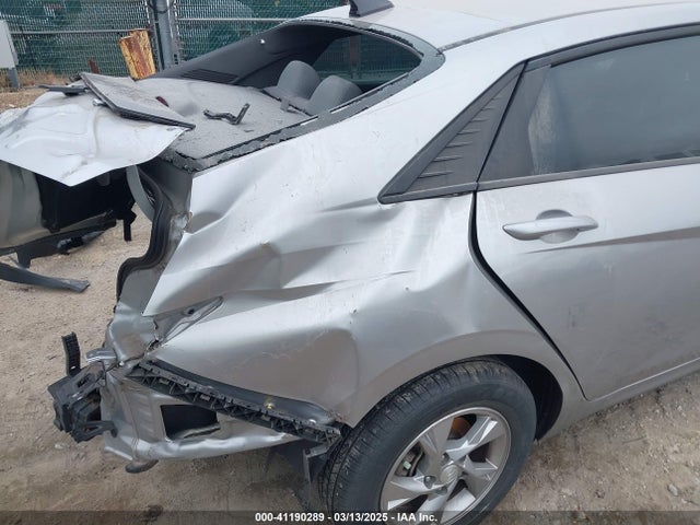 5NPLL4AG0MH036268 Hyundai ELANTRA SE