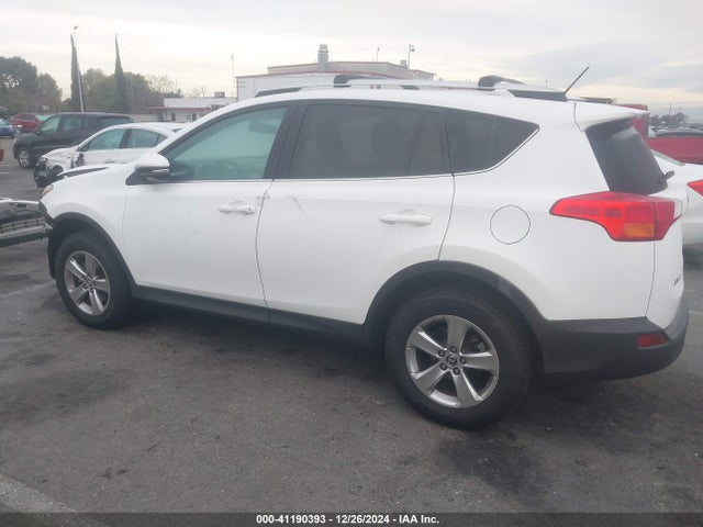Toyota Rav4 Xle 2015 2T3WFREV8FW186215 Image 15