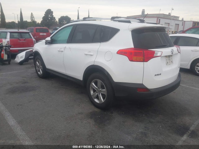 Toyota Rav4 Xle 2015 2T3WFREV8FW186215 Image 3