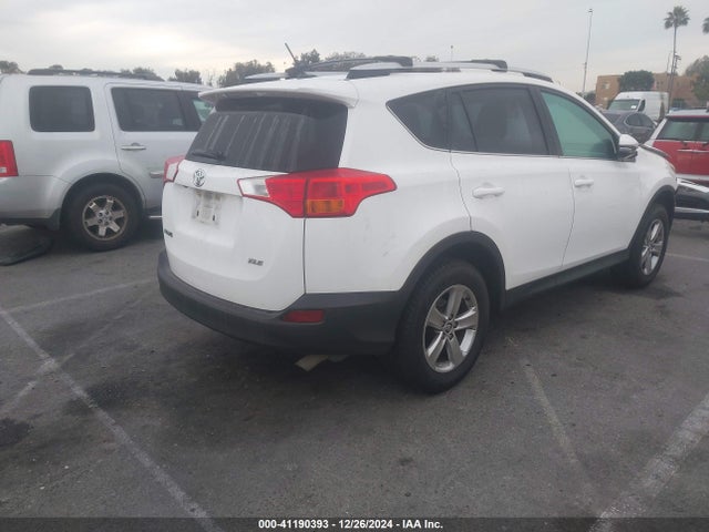 Toyota Rav4 Xle 2015 2T3WFREV8FW186215 Image 4