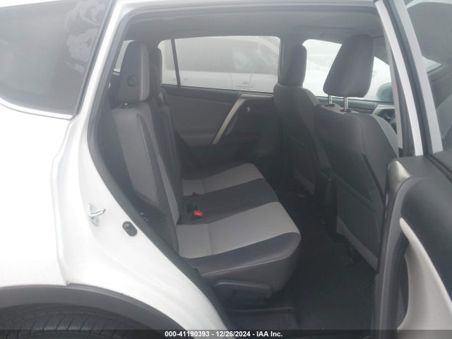 Toyota Rav4 Xle 2015 2T3WFREV8FW186215 Image 8