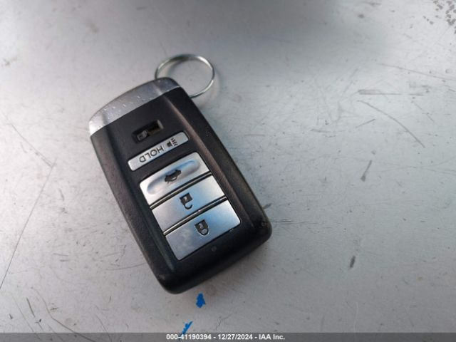 JH4KC1F93EC006567 Acura RLX