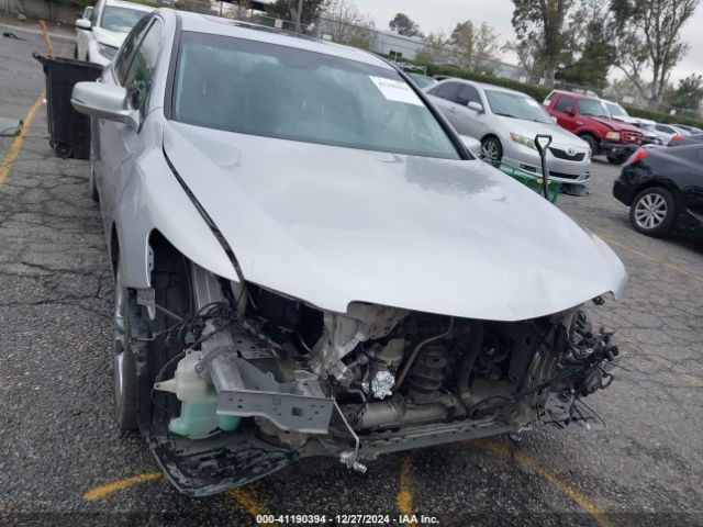 JH4KC1F93EC006567 Acura RLX
