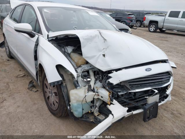 3FA6P0G77ER359559 Ford FUSION S