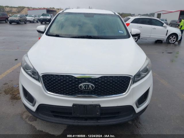 5XYPG4A37HG250187 KIA Sorento 2.4l Lx
