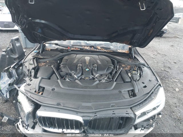 BMW 750i Xdrive 2016 WBA7F2C52GG420941 Image 10