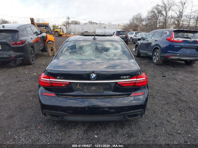 BMW 750i Xdrive 2016 WBA7F2C52GG420941 Image 16