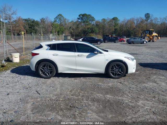 SJKCH5CP7HA027937 Infiniti Qx30 Sport