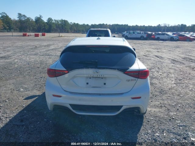 SJKCH5CP7HA027937 Infiniti Qx30 Sport