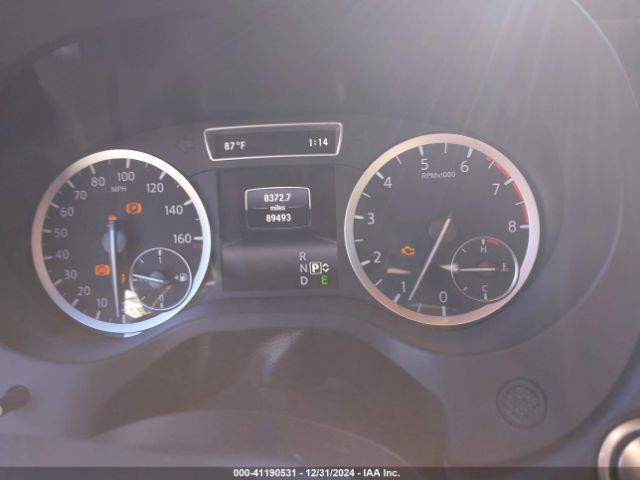 SJKCH5CP7HA027937 Infiniti Qx30 Sport