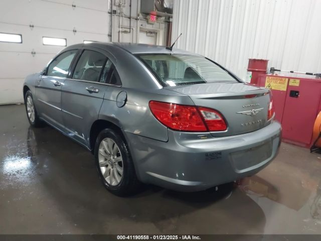 2010 CHRYSLER SEBRING 1C3CC5FD8AN134758 Photo 2