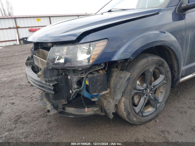 3C4PDDGG6JT311174 Dodge Journey Crossroad Awd