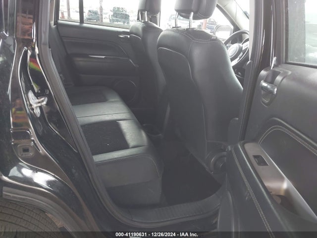 Jeep Compass Latitude 2016 1C4NJCEA2GD789762 Image 8