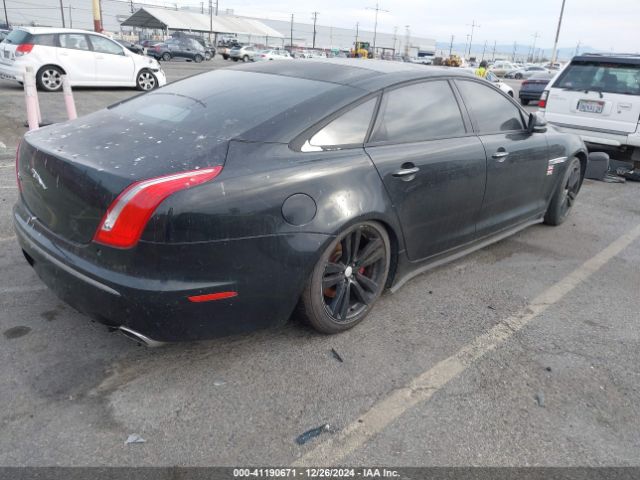 2011 JAGUAR XJ SAJWA2GB7BLV22217 Photo 3