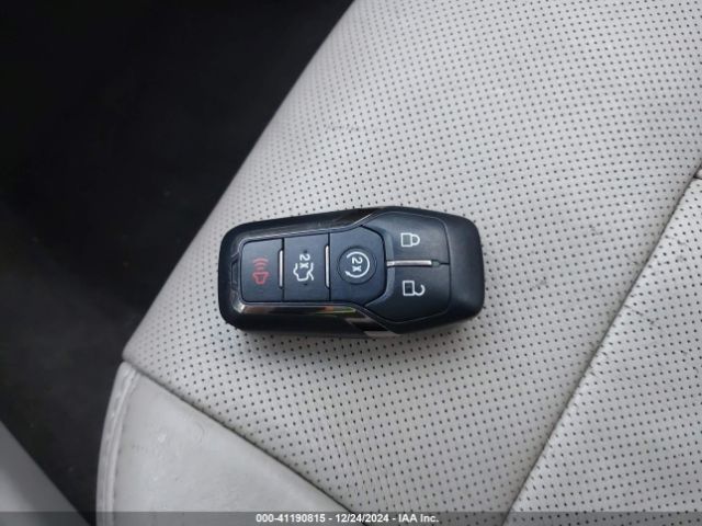 3LN6L2J90GR604048 Lincoln MKZ