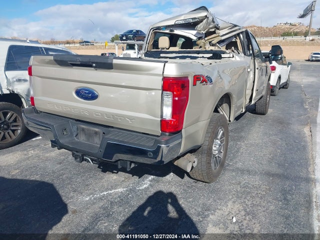 1FT7W2BT6JEB82713 Ford F-250 Lariat