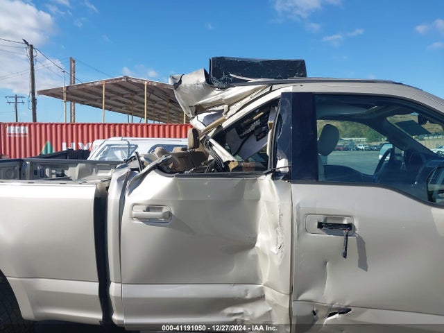 1FT7W2BT6JEB82713 Ford F-250 Lariat