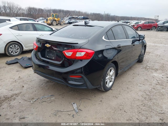 1G1BE5SM5H7160748 Chevrolet Cruze Lt Auto