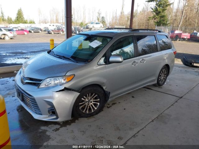 5TDYZ3DC0KS012633 Toyota Sienna Xle 8 Passenger