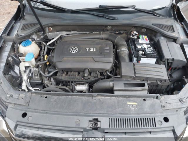 1VWAS7A38FC043652 Volkswagen Passat 1.8t Wolfsburg Edition
