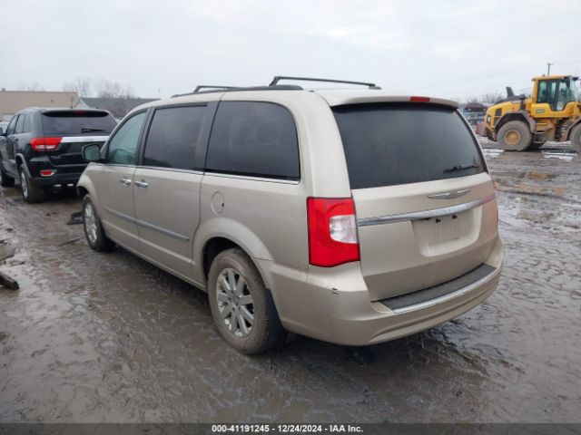 2014 CHRYSLER TOWN & COUNTRY 2C4RC1BG5ER460878 Photo 2
