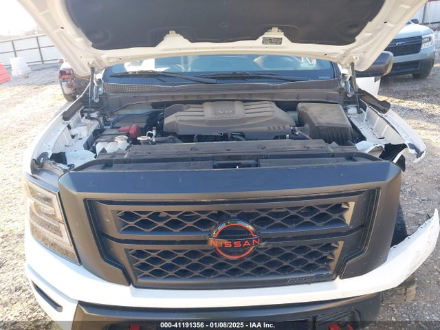 Nissan Titan Pro-4x 4x4 2023 1N6AA1ED0PN113685 Image 10