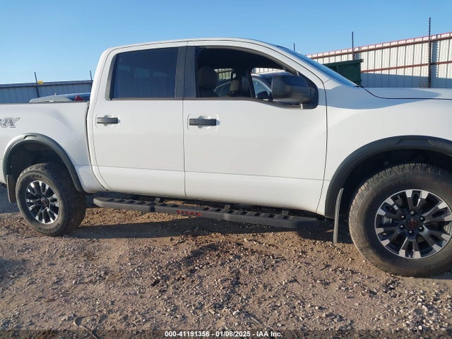 Nissan Titan Pro-4x 4x4 2023 1N6AA1ED0PN113685 Image 14