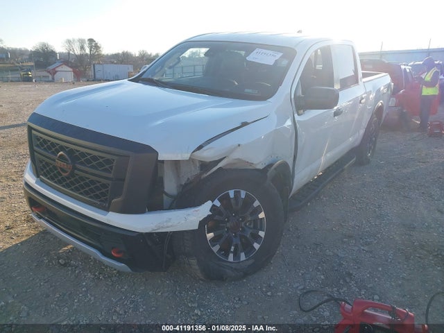 Nissan Titan Pro-4x 4x4 2023 1N6AA1ED0PN113685 Image 2