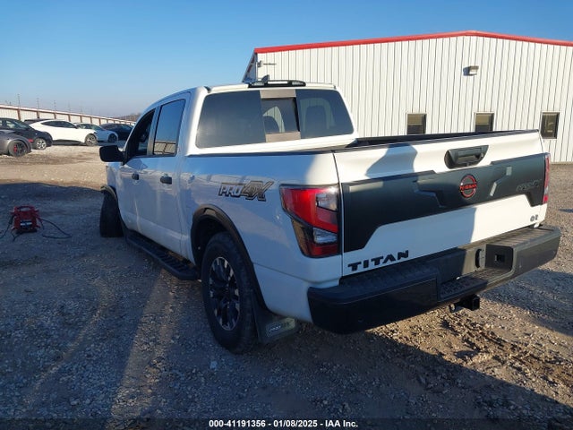 Nissan Titan Pro-4x 4x4 2023 1N6AA1ED0PN113685 Image 3