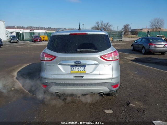 1FMCU9J97FUB35489 Ford Escape Titanium