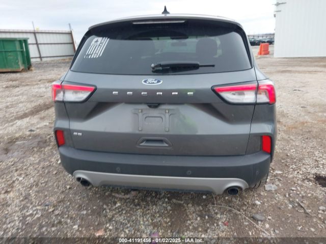 1FMCU0G65NUB32467 Ford ESCAPE SE
