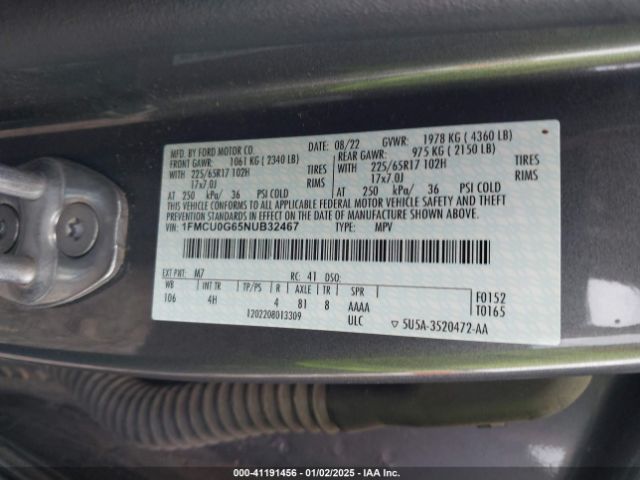 1FMCU0G65NUB32467 Ford ESCAPE SE