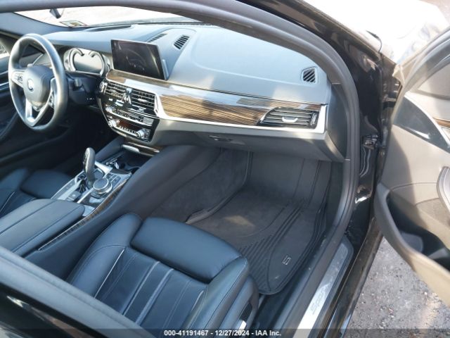 WBAJA7C53KWW07038 BMW 530i Xdrive