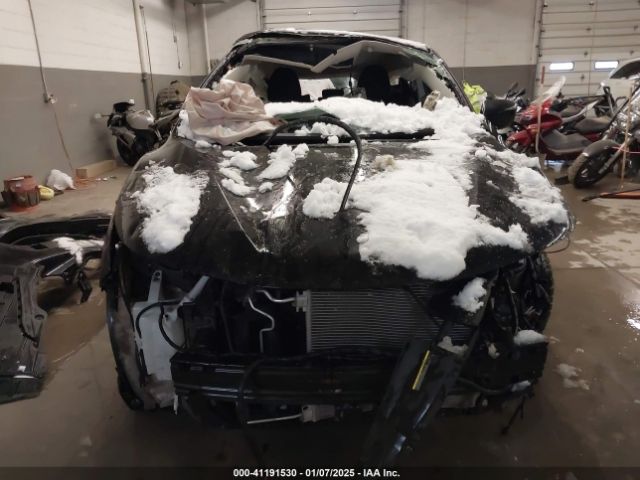 JN1BJ1CR9HW122213 Nissan Rogue Sport S