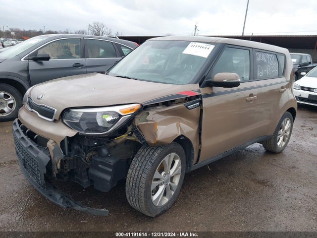 KIA SOUL + 2014 KNDJP3A52E7067726 Image 2