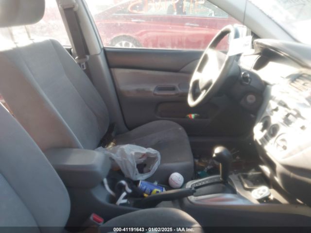 2004 MITSUBISHI LANCER JA3AJ26E84U018646 Photo 4