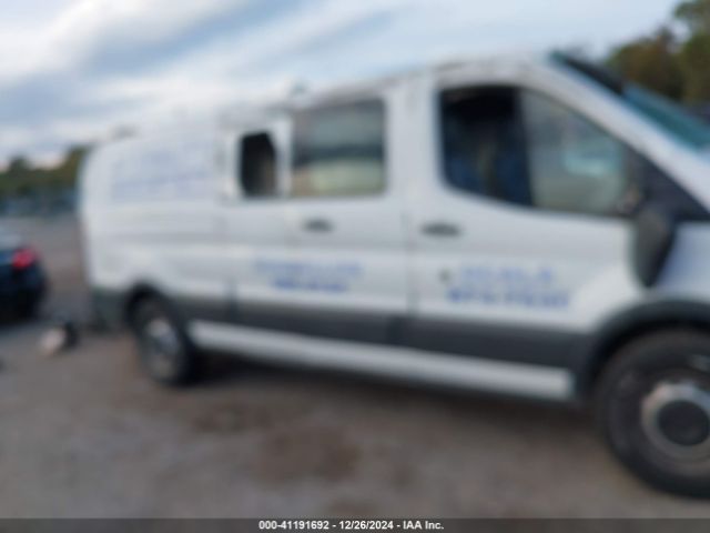 1FTNR2ZM3FKA40454 Ford Transit-250