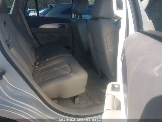 2LMDJ6JK8FBL22894 Lincoln MKX