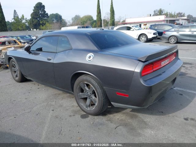 2C3CDYAG5EH204005 Dodge Challenger Sxt