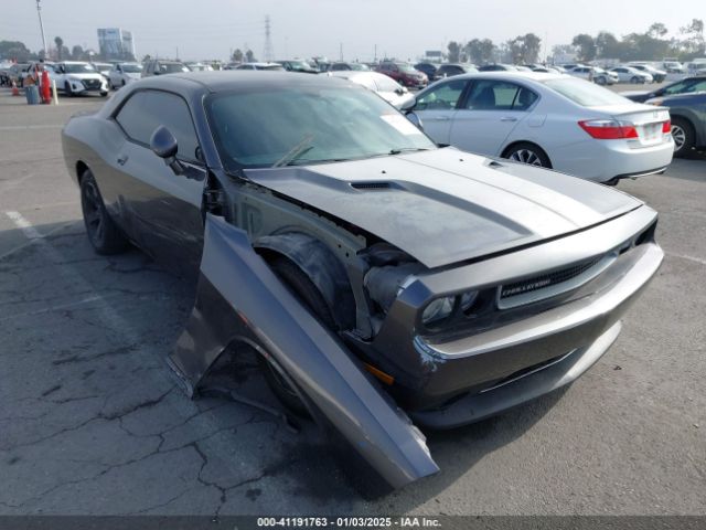 2C3CDYAG5EH204005 Dodge Challenger Sxt