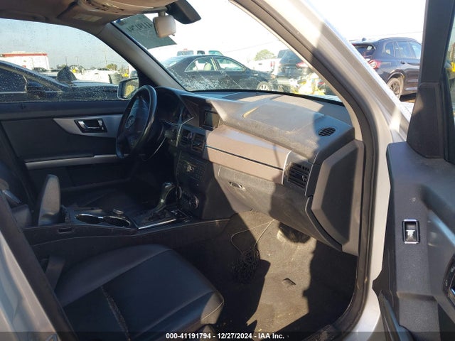 2010 MERCEDES-BENZ GLK-CLASS WDCGG5GB0AF356472 Photo 4