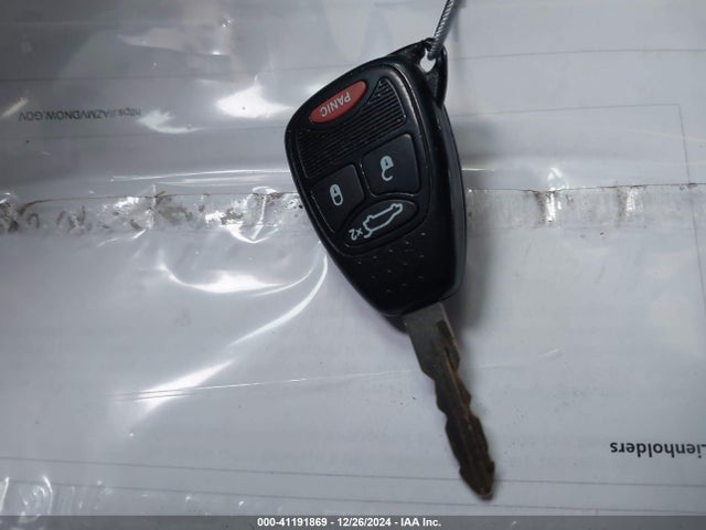 Chrysler 200 LX 2014 1C3CCBAG0EN101372 Image 11